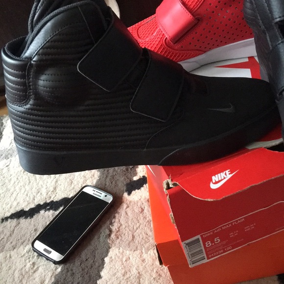Brand new Mens Nike fly stepper sneakers - Picture 3 of 6